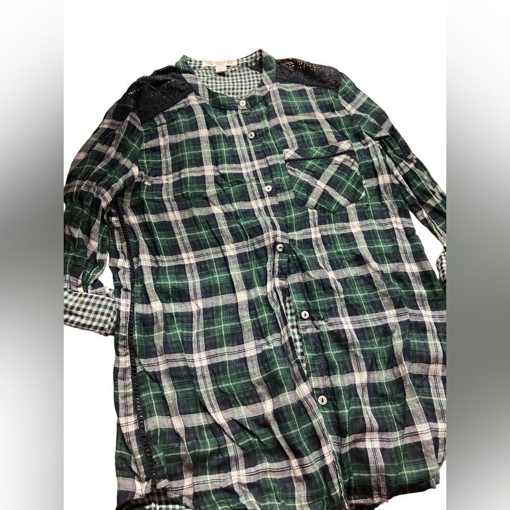 Vintage America blue and green plaid blouse excellent like new size small